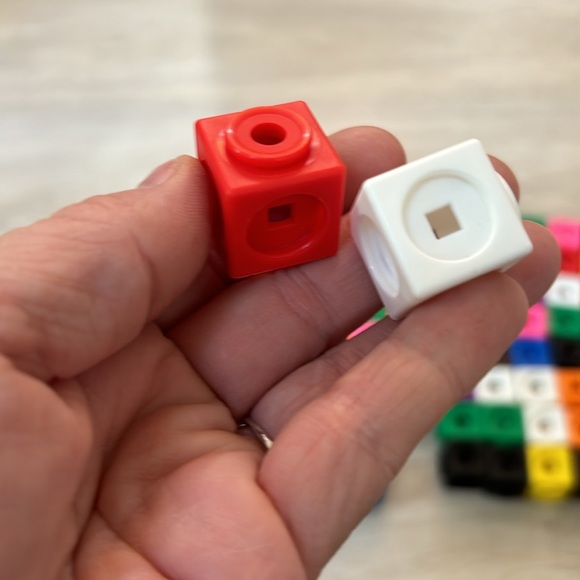 100 piece set building block set snap together multiple ways plastic blocks nwot - Picture 3 of 3
